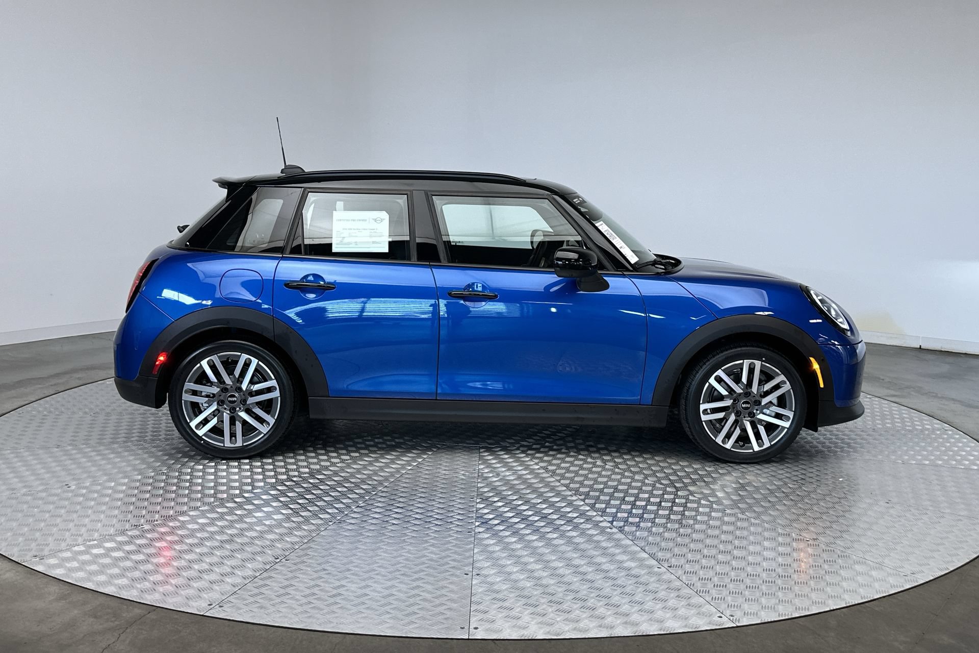 Certified 2026 MINI Cooper S FWD image 10