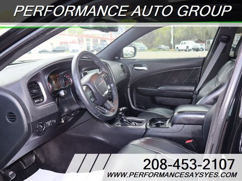 Used 2016 Dodge Charger R/T w/ Plus Group image 26
