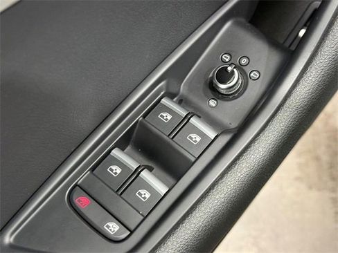 Used 2017 Audi A4 2.0T Premium w/ Convenience Package image 20