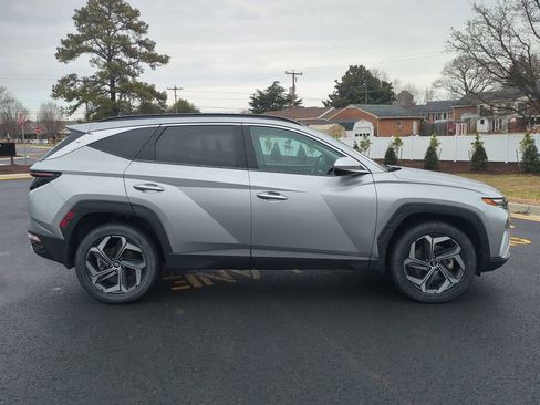 Used 2022 Hyundai Tucson Limited w/ Cargo Package image 3