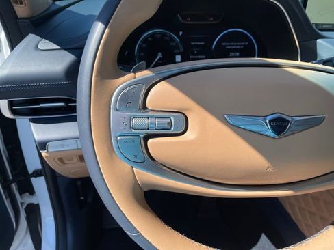 Used 2023 Genesis GV80 3.5T w/ Prestige Package image 12