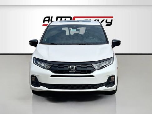 Used 2025 Honda Odyssey Sport-L image 2