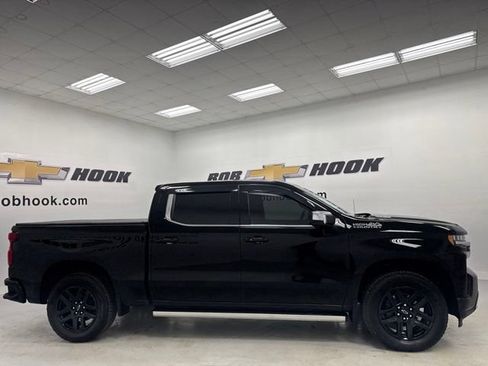 Used 2020 Chevrolet Silverado 1500 High Country w/ Technology Package AWD/4WD image 4