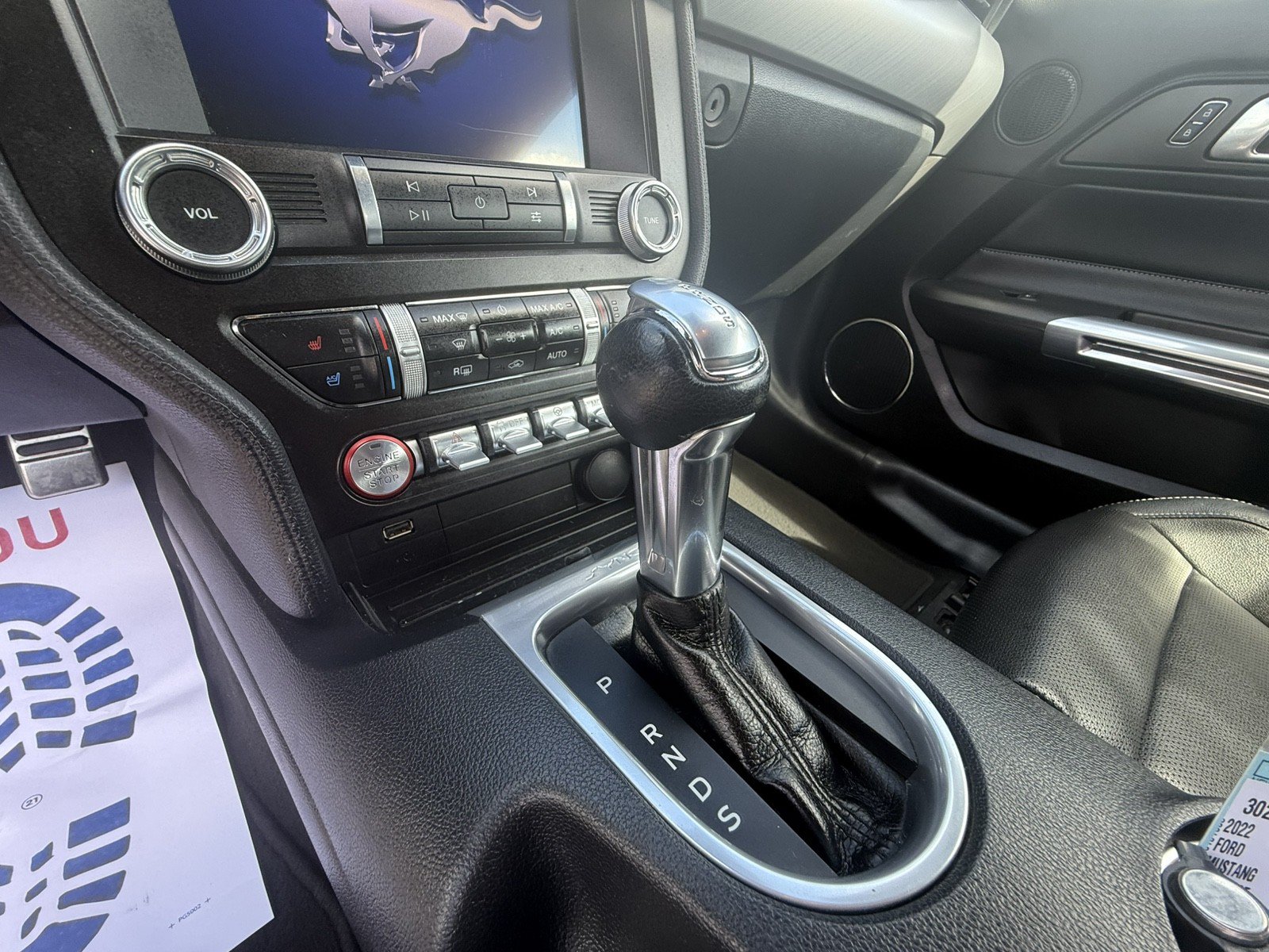 Used 2022 Ford Mustang Premium RWD image 15