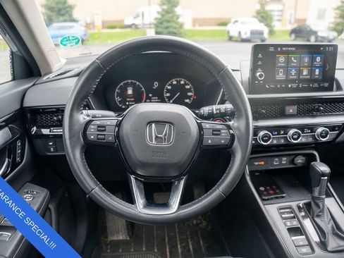 Used 2023 Honda CR-V EX-L image 16