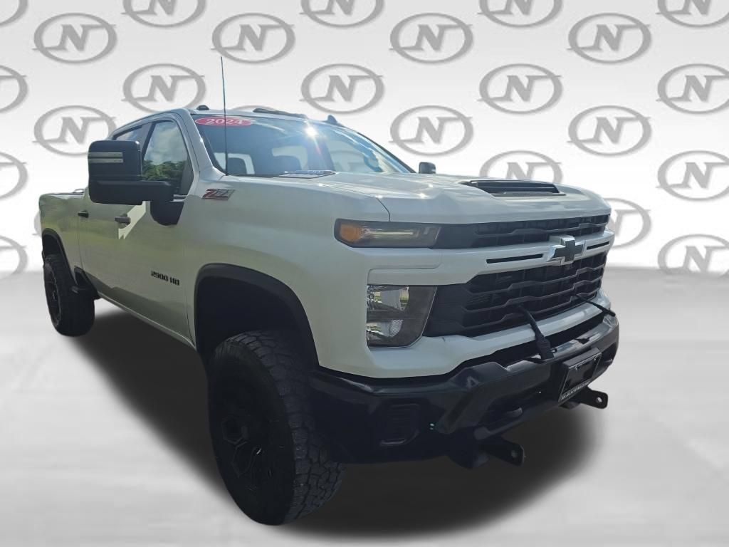 Used 2024 Chevrolet Silverado 2500 Custom w/ Custom Value Package AWD/4WD image 18