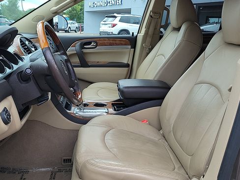 Used 2009 Buick Enclave CXL w/ Driver Confidence Package FWD image 15