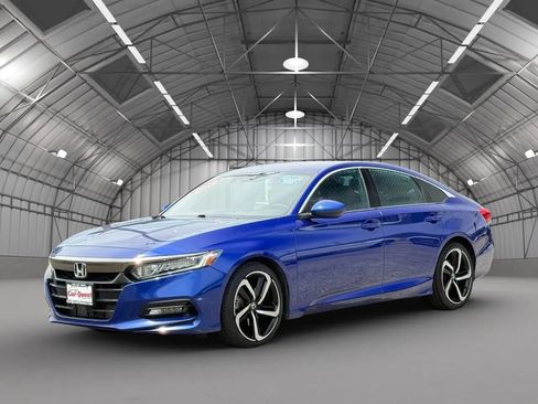Used 2020 Honda Accord Sport image 3