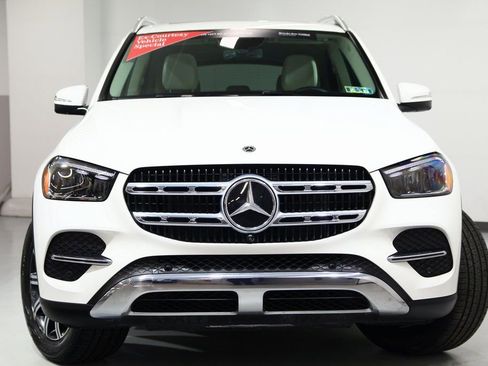 Certified 2025 Mercedes-Benz GLE 350 4MATIC image 3