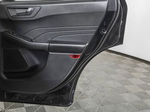 Used 2023 Ford Escape Active AWD/4WD image 42