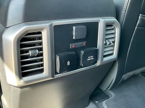 Certified 2021 Ford F350 Platinum w/ Tremor Off-Road Package image 34