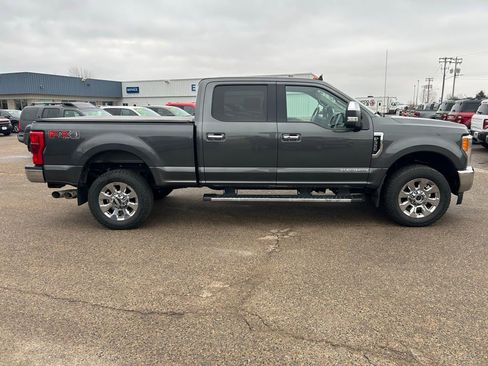 Used 2019 Ford F350 Lariat w/ Lariat Ultimate Package image 8