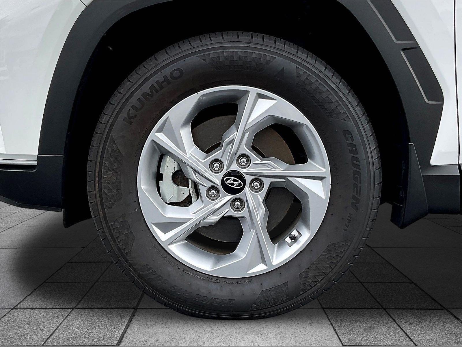 Used 2024 Hyundai Tucson SE AWD/4WD image 35
