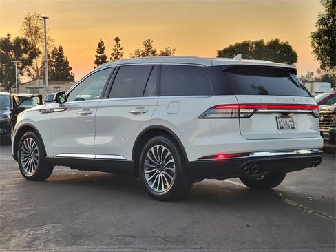 Used 2022 Lincoln Aviator Reserve w/ Equipment Group 201A image 2