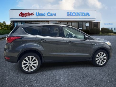 Used 2019 Ford Escape SEL AWD/4WD image 6