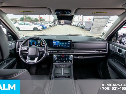 Used 2024 Hyundai Santa Fe SEL FWD image 18