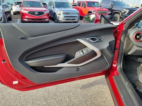Used 2023 Chevrolet Camaro SS RWD image 18
