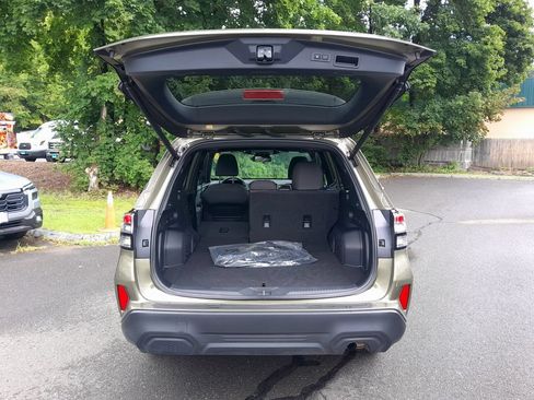 Certified 2026 Subaru Forester Premium AWD/4WD image 33
