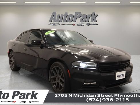Used 2016 Dodge Charger SXT w/ AWD Plus Group image 1