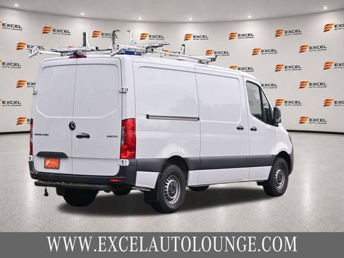 Used 2023 Mercedes-Benz Sprinter 2500 image 5