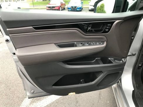 Used 2022 Honda Odyssey Elite image 18