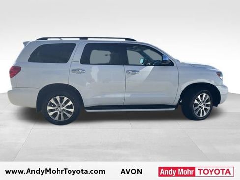 Used 2014 Toyota Sequoia Limited AWD/4WD image 9
