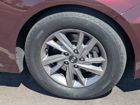 Used 2020 Kia Optima LX FWD image 9