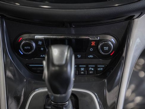 Used 2013 Ford Escape SEL image 29