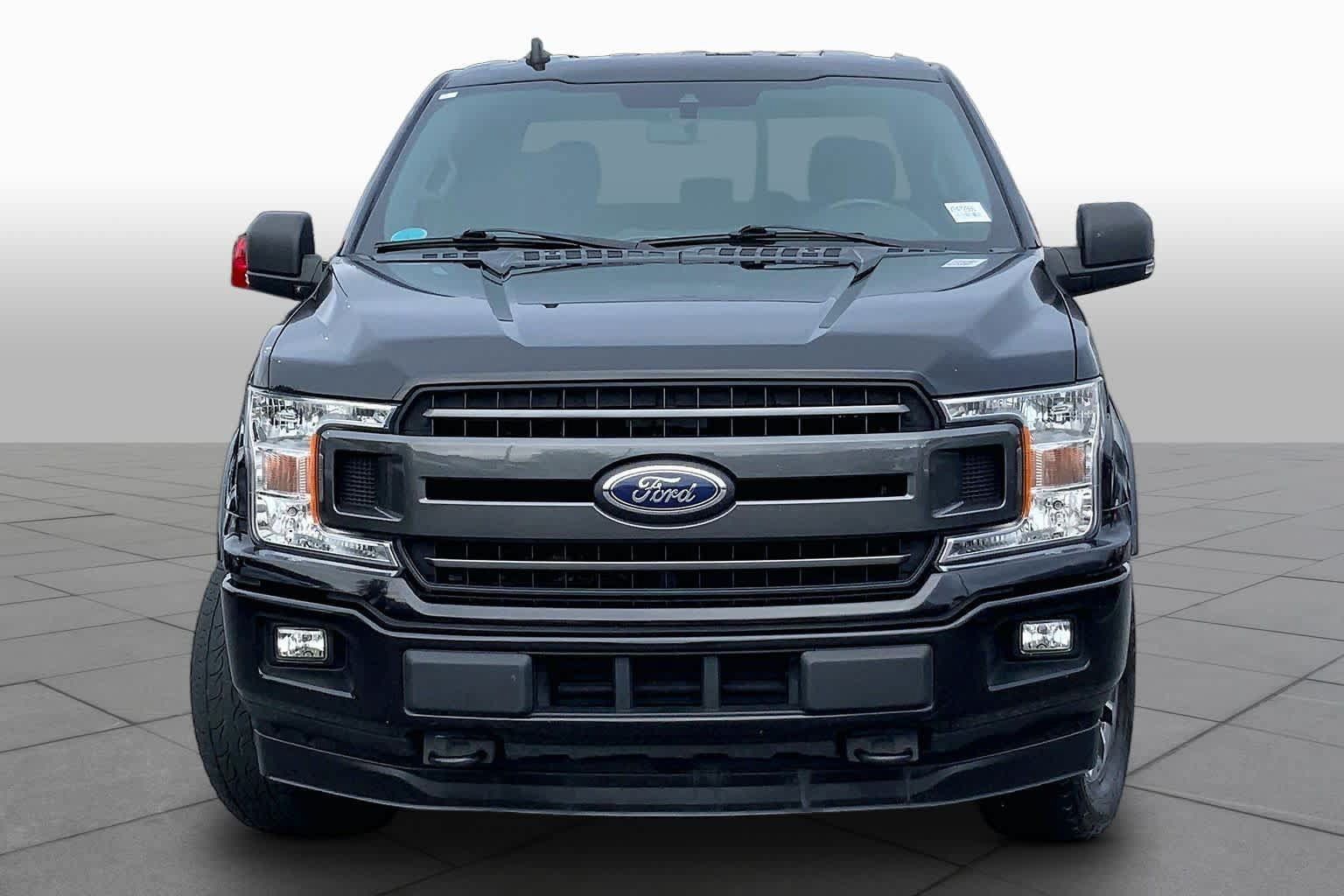 Used 2019 Ford F150 XLT w/ Equipment Group 302A Luxury AWD/4WD image 4