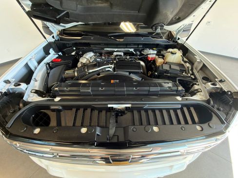 Used 2024 Chevrolet Silverado 2500 High Country w/ High Country Premium Package AWD/4WD image 26