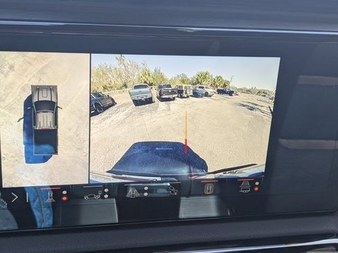 Used 2024 GMC Sierra 2500 AT4 w/ AT4 Premium Plus Package image 26