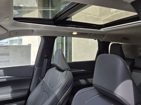 New 2026 INFINITI QX60 Luxe w/ Cargo Package image 7