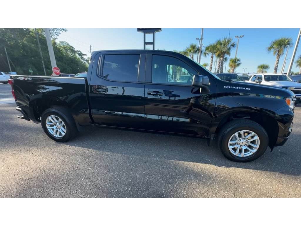 Used 2026 Chevrolet Silverado 1500 RST AWD/4WD image 9