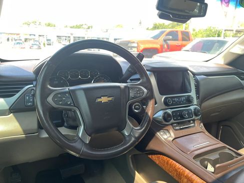 Used 2015 Chevrolet Tahoe LTZ RWD image 15