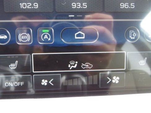 Used 2025 Subaru Outback Limited image 20