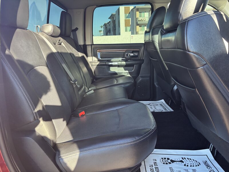 Used 2015 RAM 2500 Laramie w/ Convenience Group AWD/4WD image 27