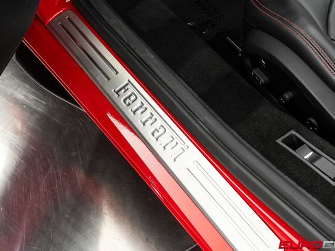 Used 2021 Ferrari F8 Tributo RWD image 49
