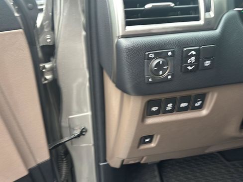 Used 2023 Lexus GX 460 Premium w/ Premium Plus Package AWD/4WD image 5