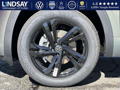 New 2026 Volkswagen Atlas Cross Sport SEL R-Line image 7