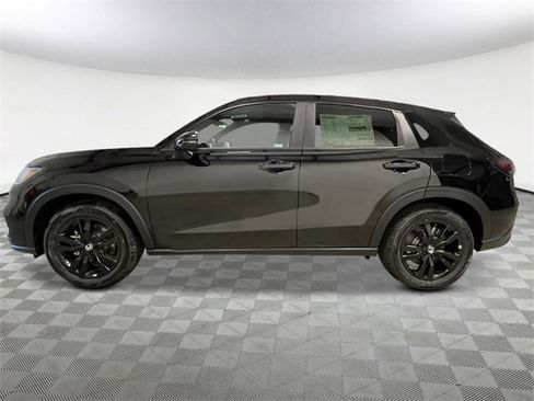 New 2026 Honda HR-V Sport image 2