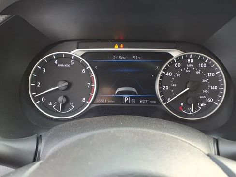 Used 2024 Nissan Sentra SV image 31