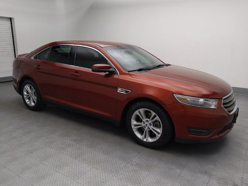Used 2014 Ford Taurus SEL w/ Equipment Group 201A FWD image 11