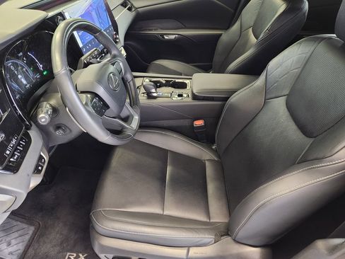 Used 2024 Lexus RX 350 w/ Convenience Package AWD/4WD image 12