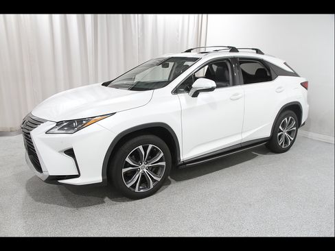 Used 2017 Lexus RX 350 AWD w/ Premium Package image 3