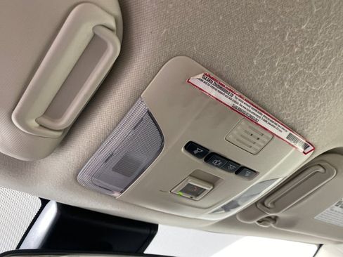 Certified 2022 Toyota Corolla LE image 18