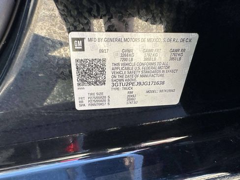 Used 2018 GMC Sierra 1500 Denali AWD/4WD image 28