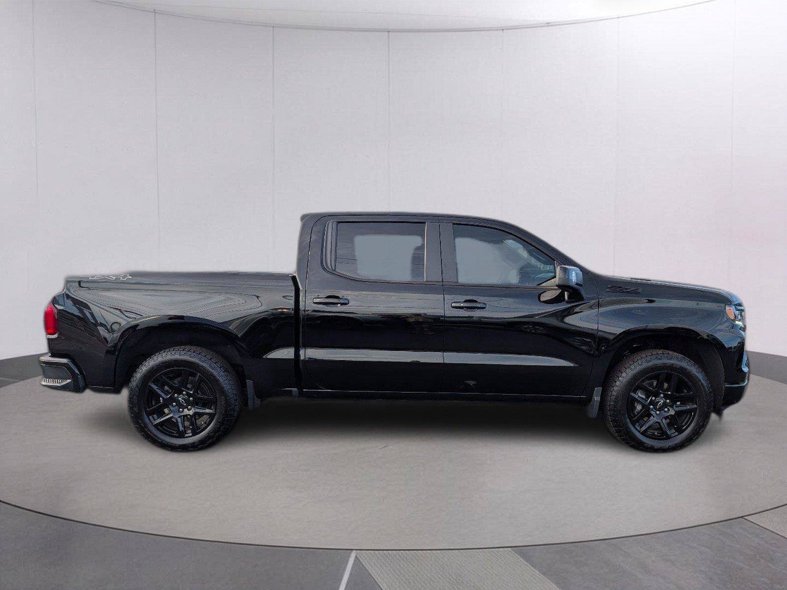 Used 2025 Chevrolet Silverado 1500 RST w/ RST All Star Premium Package AWD/4WD image 8