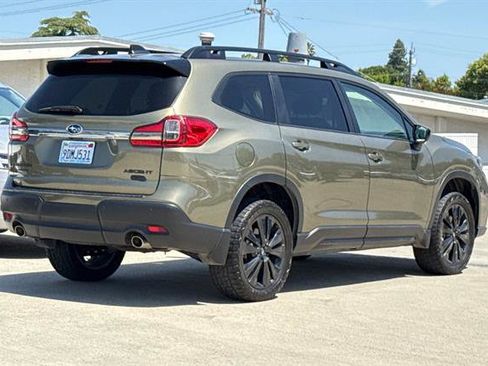 Used 2022 Subaru Ascent Onyx Edition AWD/4WD image 3