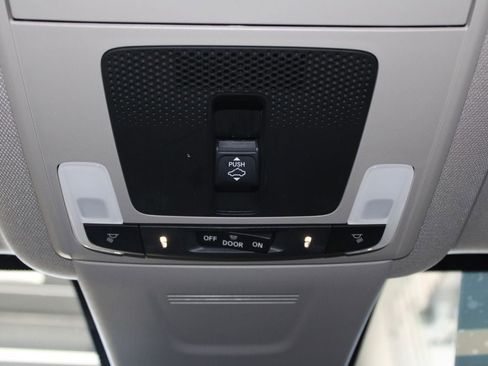 Used 2024 Honda CR-V EX-L image 40