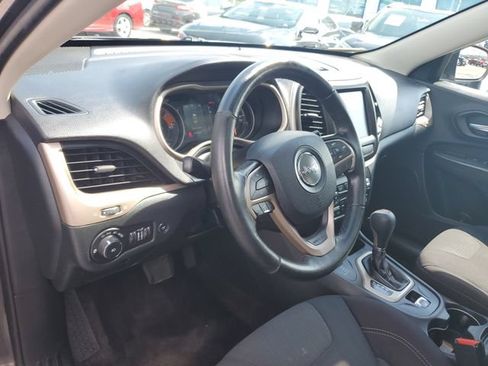 Used 2016 Jeep Cherokee Latitude w/ Comfort/Convenience Group AWD/4WD image 20